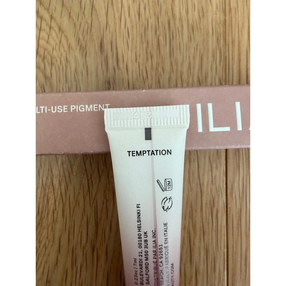 ILIA Color Haze Multi-Use Lip & Cheek Pigment in Temptation